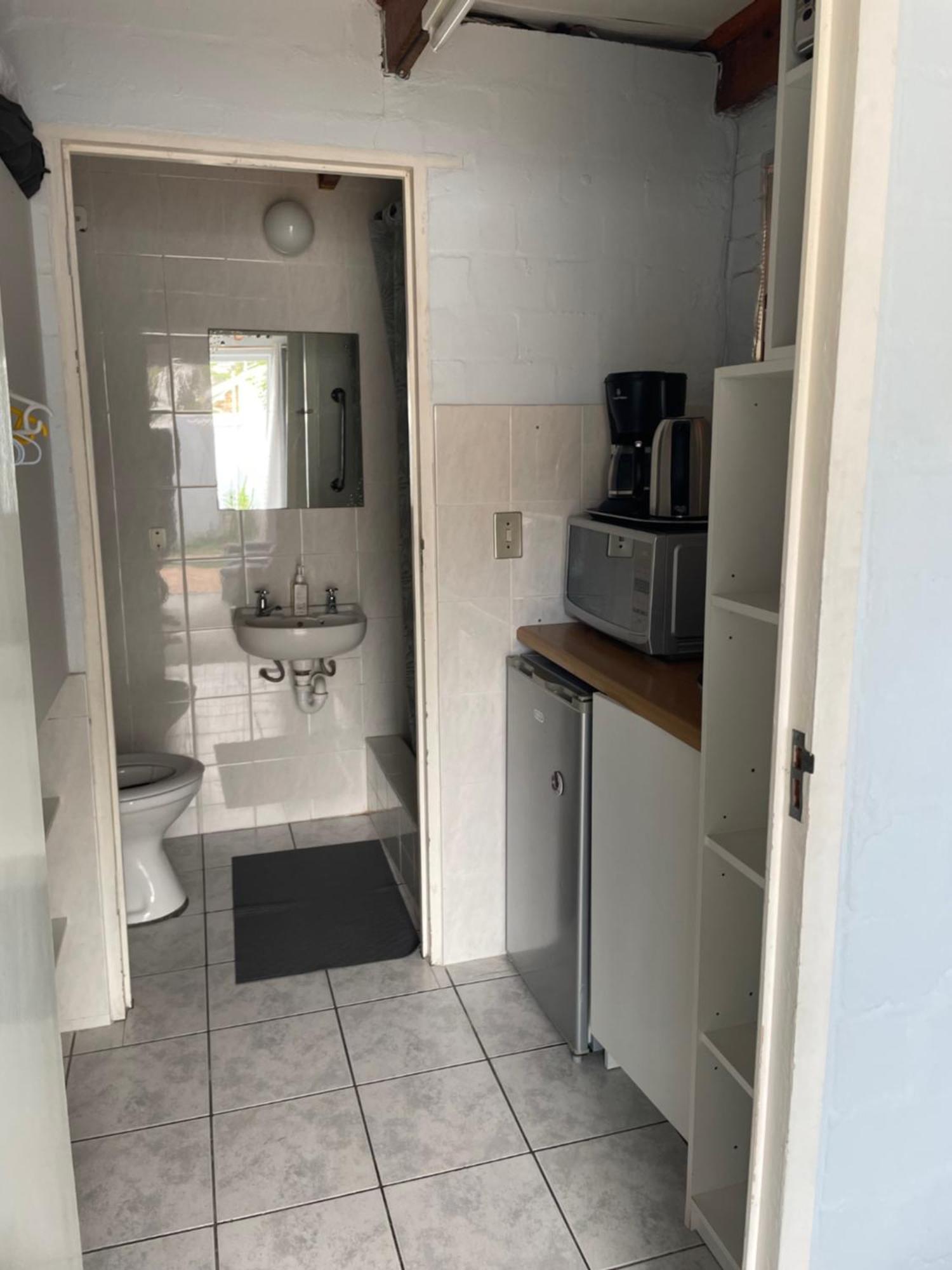 Garden Flat In Fish Hoek Accommodatie bij particulieren